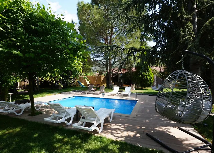 Alex Village Life Hotel