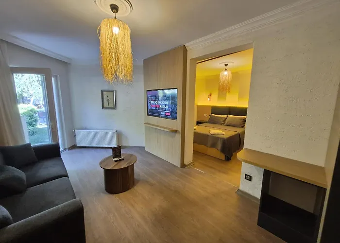 Hotel Alex Village Life *