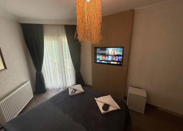 Hotel Alex Village Life