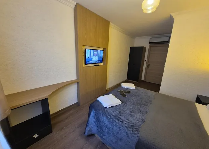 Hotel Alex Village Life