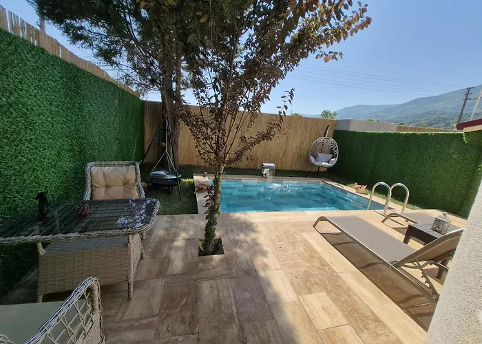 Hotel Alex Village Life Kartepe